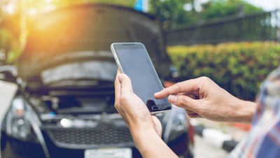 Auto zastępcze po szkodzie flotowej - kto płaci i na jak długo?