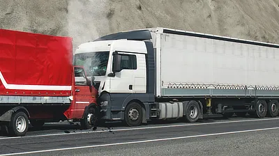 Szkoda pojazdu ciężarowego / TRUCK